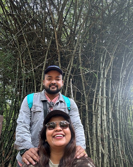 Promoters in a bamboo grove